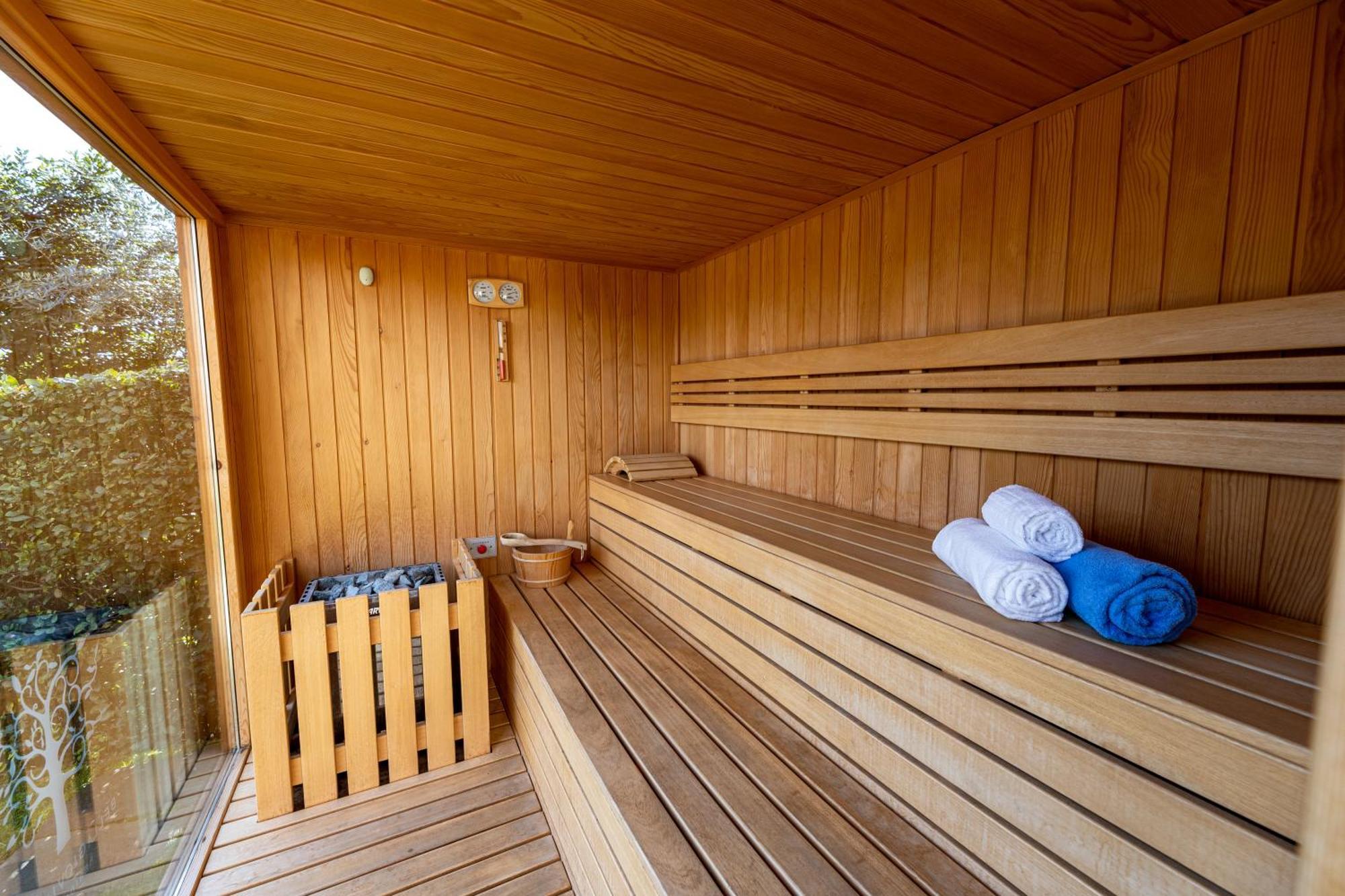 Bellagio Village- 4 Apartments By The Lake - Seasonal Warm Pool And Sauna Oliveto Lario Eksteriør bilde