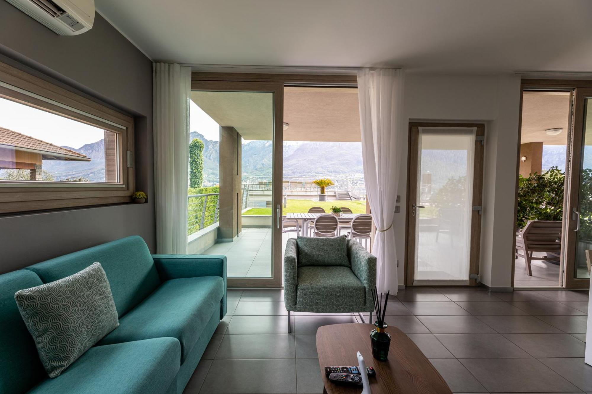 Bellagio Village- 4 Apartments By The Lake - Seasonal Warm Pool And Sauna Oliveto Lario Eksteriør bilde